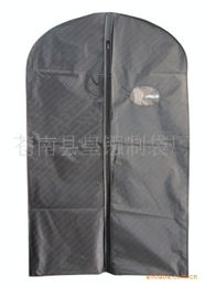 蒼南縣皇鏹制袋廠 專注品質(zhì)，一站式服飾包裝解決方案與服裝批發(fā)指南