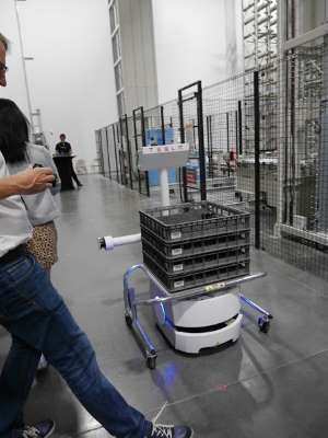 探訪神秘特斯拉工廠 科技中介服務(wù)視角下的全球最高科技感制造殿堂